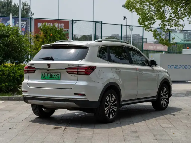 Roewe RX5 NEV eRX5 50 T Hybrid Connected Honor Supreme Flagship