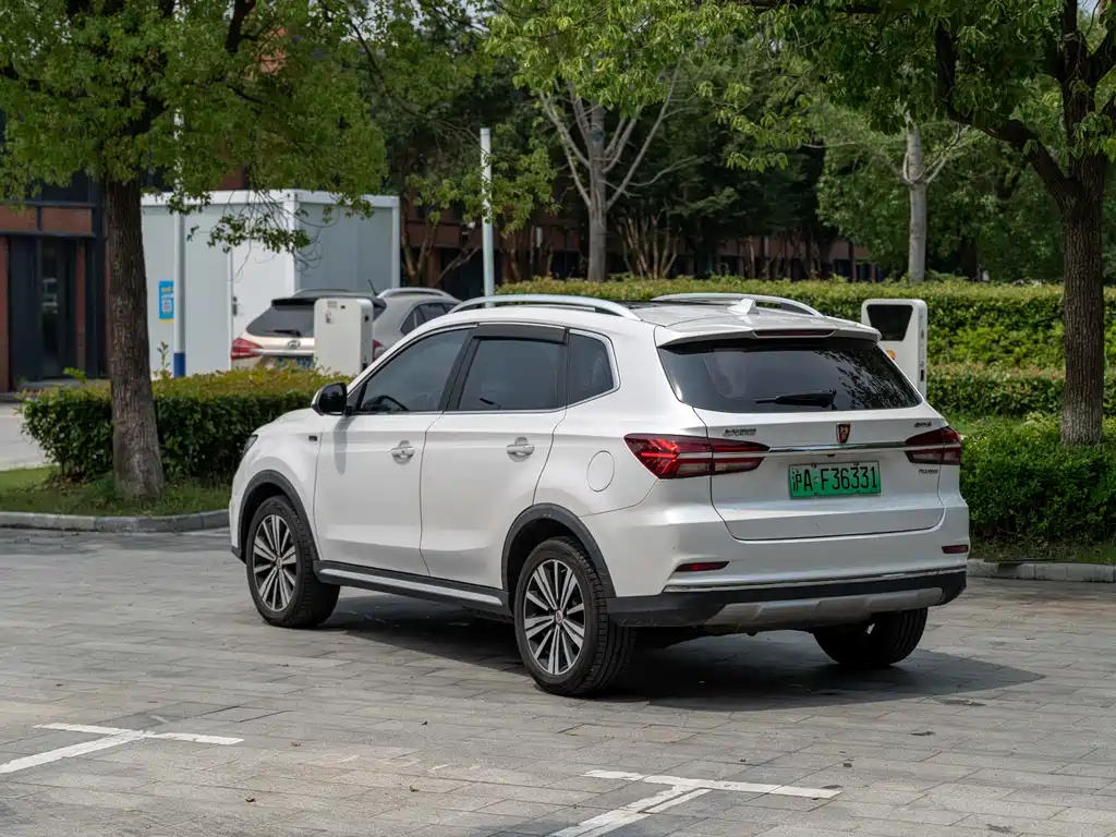 Roewe RX5 NEV eRX5 50 T Hybrid Connected Honor Supreme Flagship