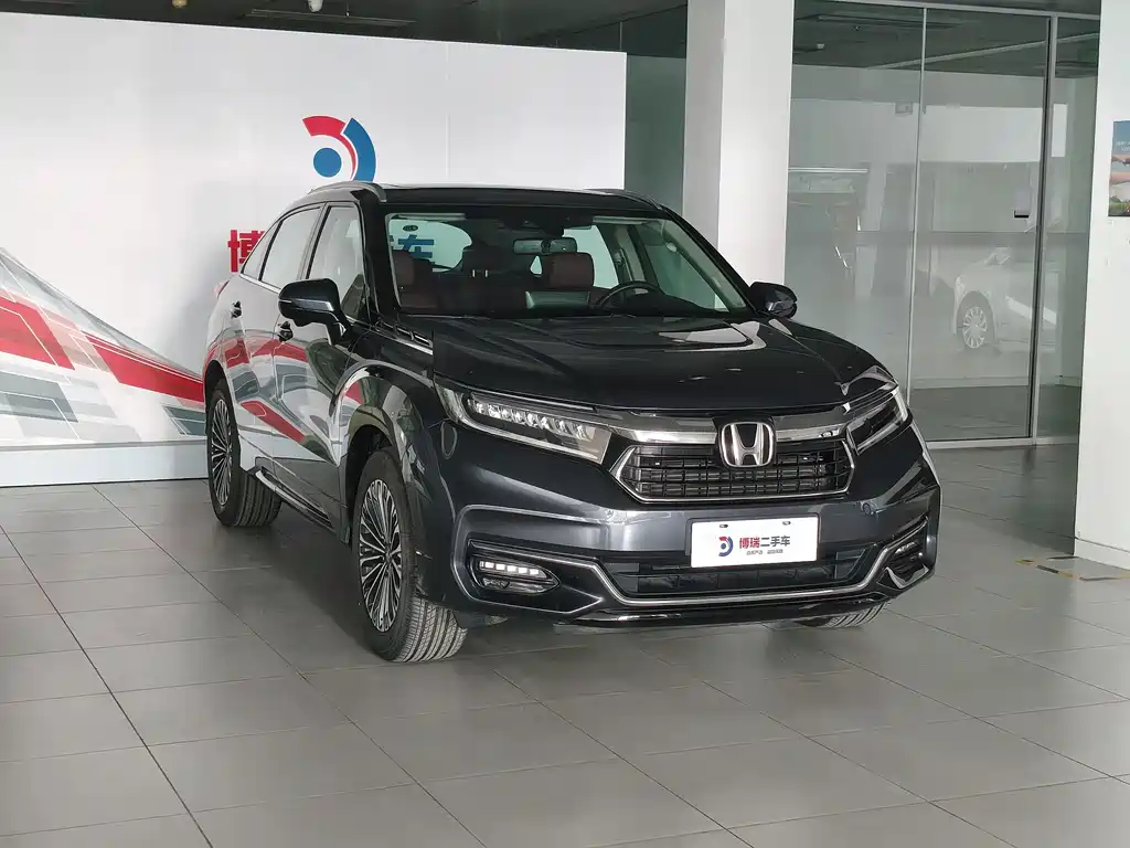 Avancier 370 TURBO 4 WD Premium