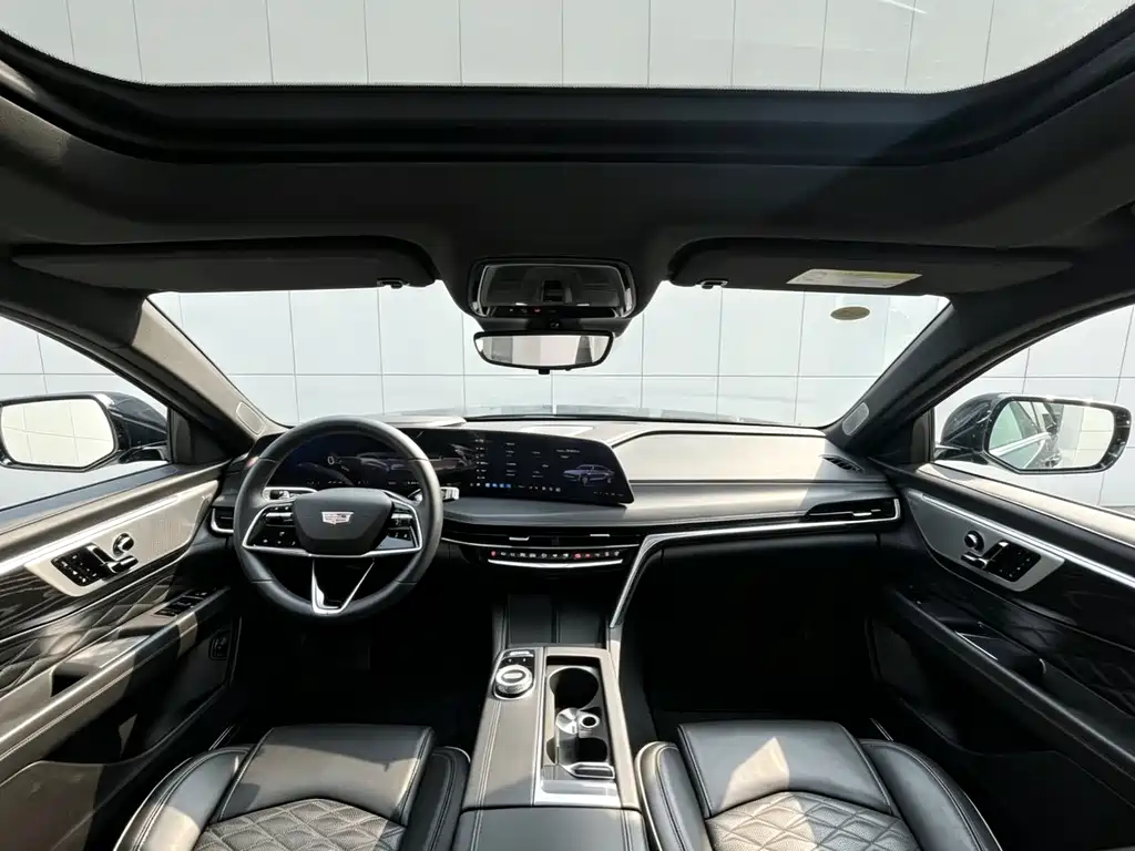 Cadillac CT6 28 T Platinum