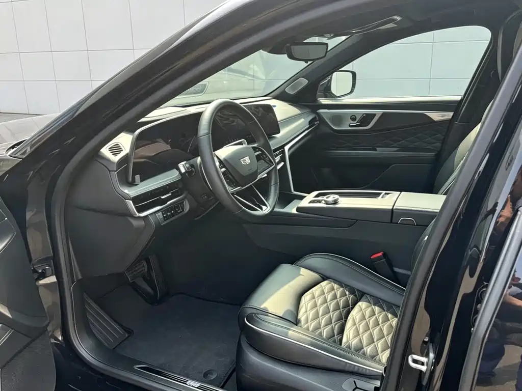 Cadillac CT6 28 T Platinum