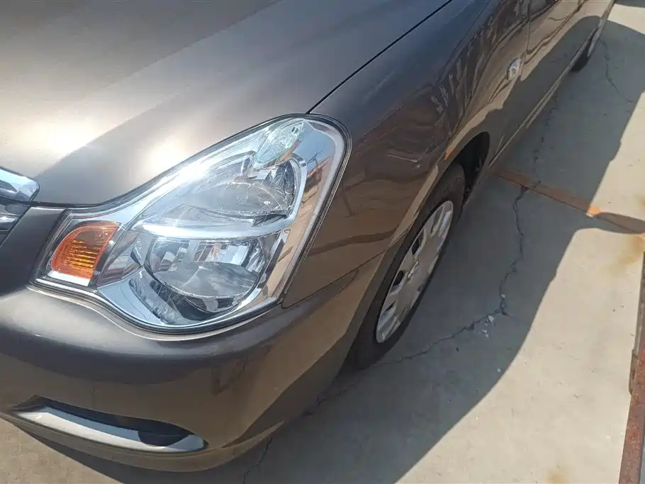 Sylphy Classic 1.6 XE Auto Comfort