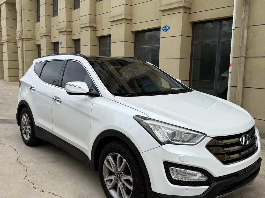 Santa Fe 2.0 T Auto 4 WD Top