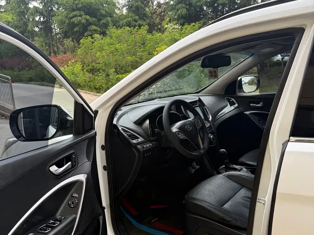 Santa Fe 2.0 T Auto 4 WD Top