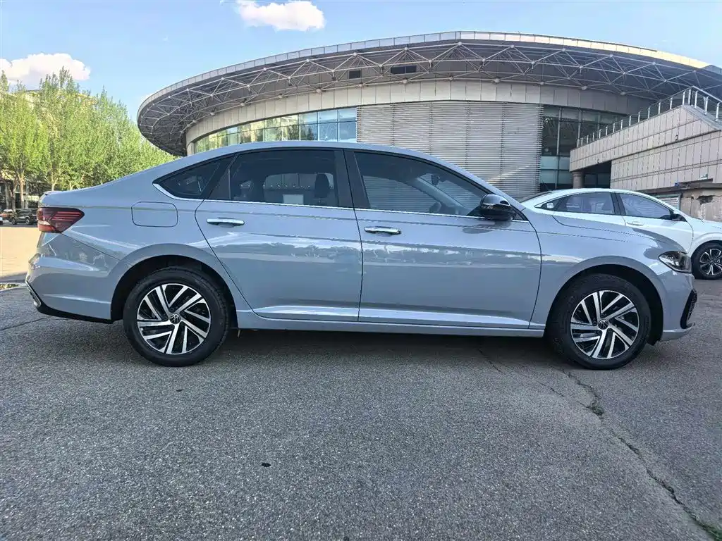 Lavida 280 TSI DSG Starry Sky Manyi
