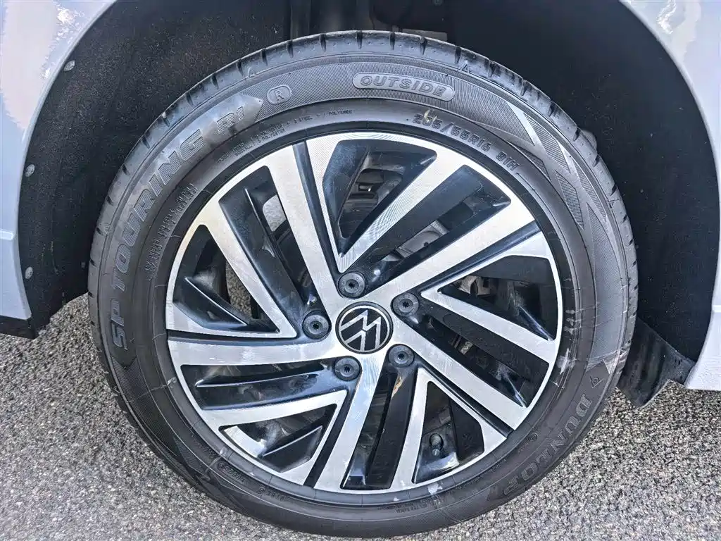 Lavida 280 TSI DSG Starry Sky Manyi