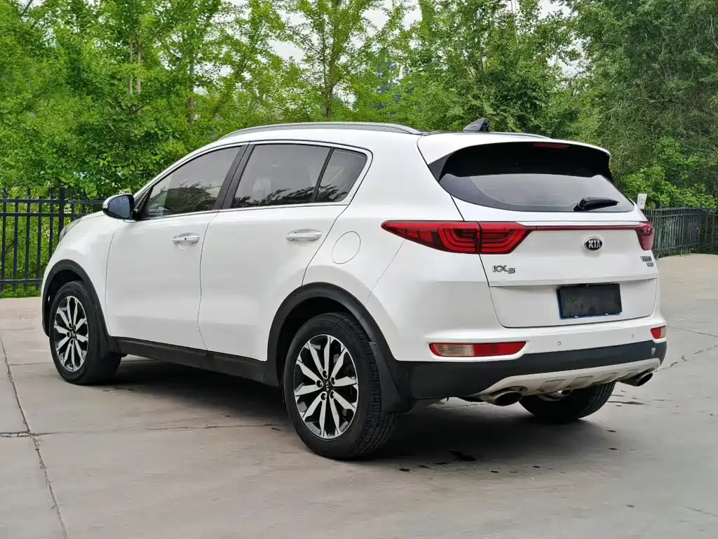 Kia KX5 1.6 T Auto 2 WD Premium