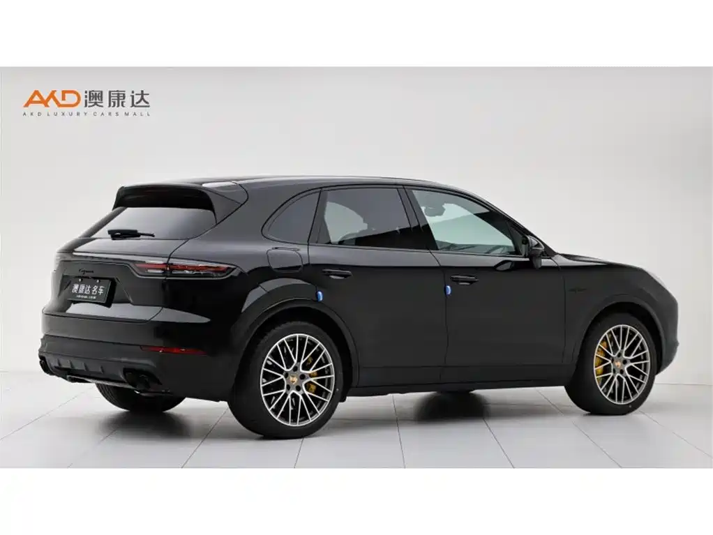 Cayenne NEV 卡宴/2.0 T/23款/E-Hybrid 铂金版