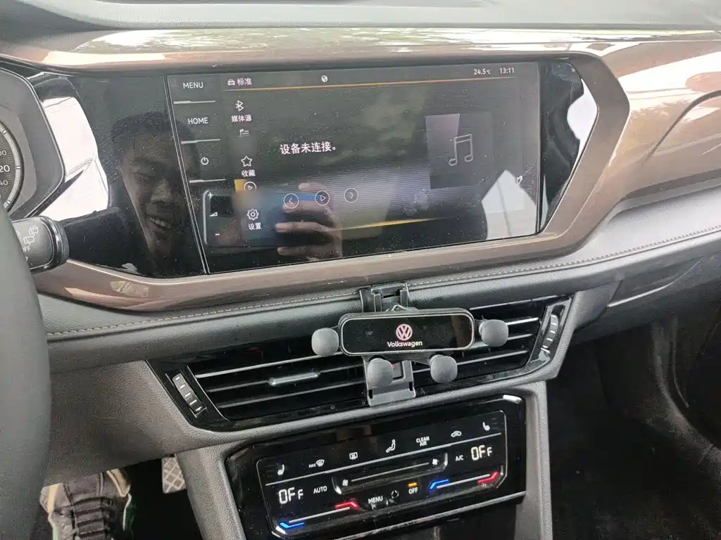 Tharu 280 TSI 2 WD Luxury
