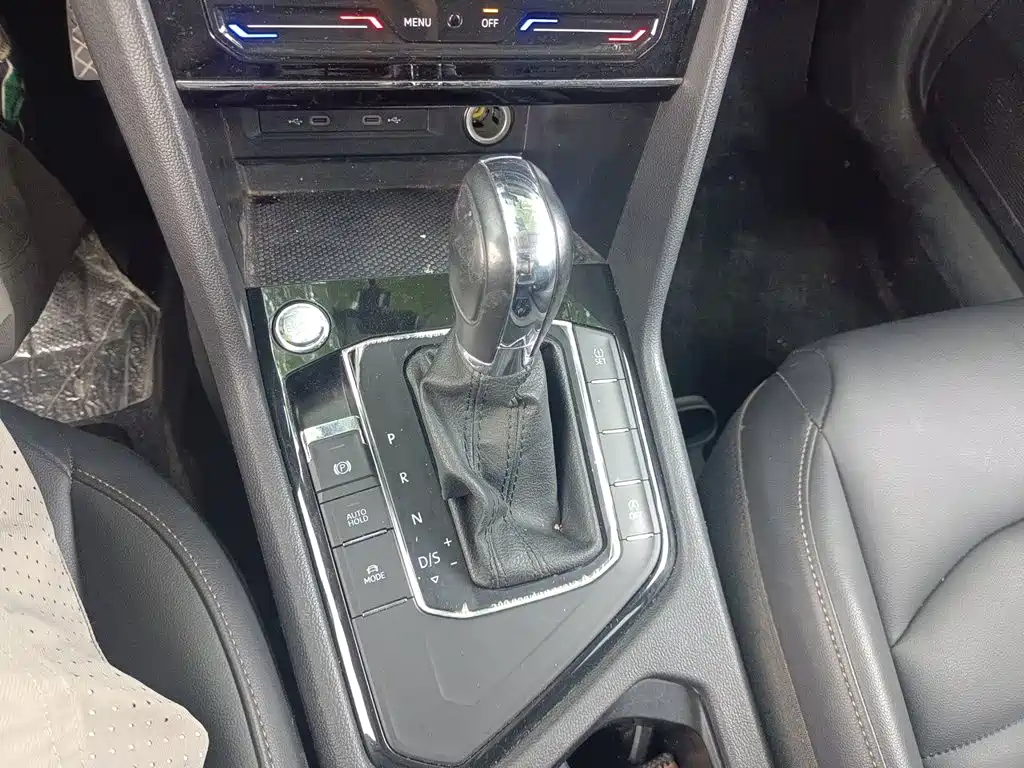 Tharu 280 TSI 2 WD Luxury