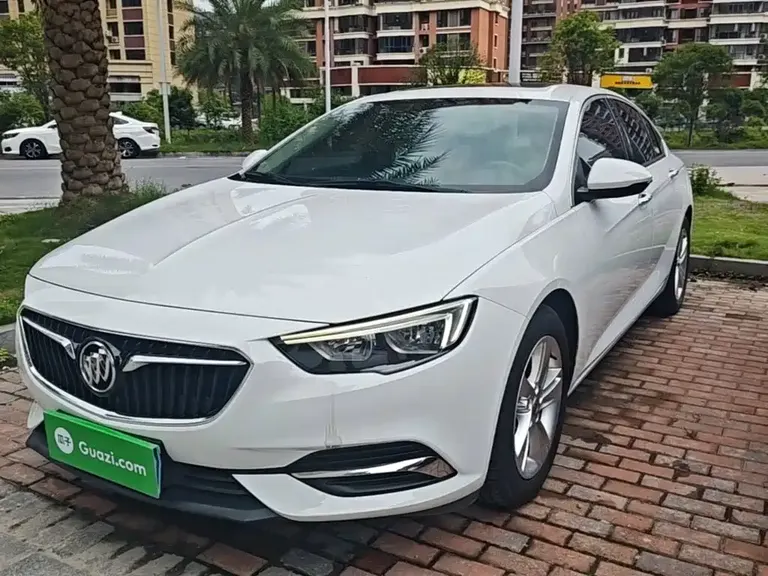 Buick Regal 20 T Elite CN-VI