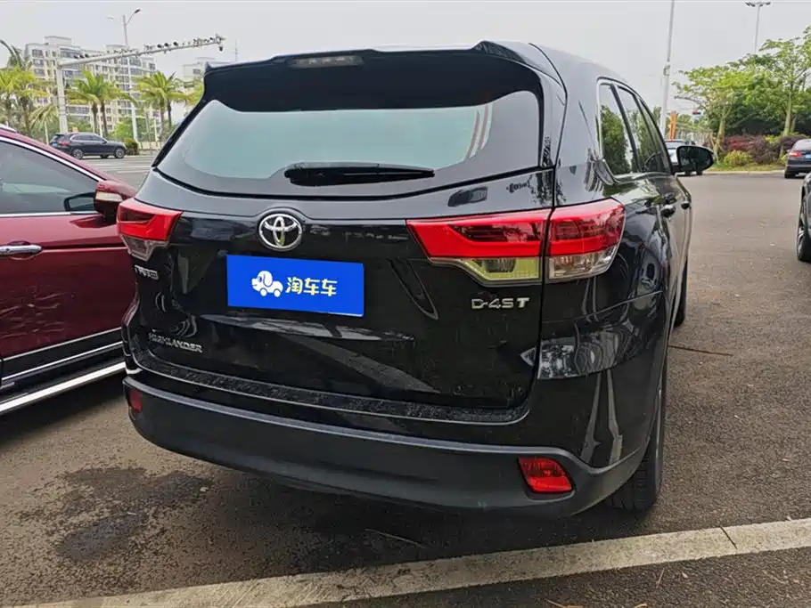 Highlander 2.0 T 2 WD Elite 5-seat CN-VI