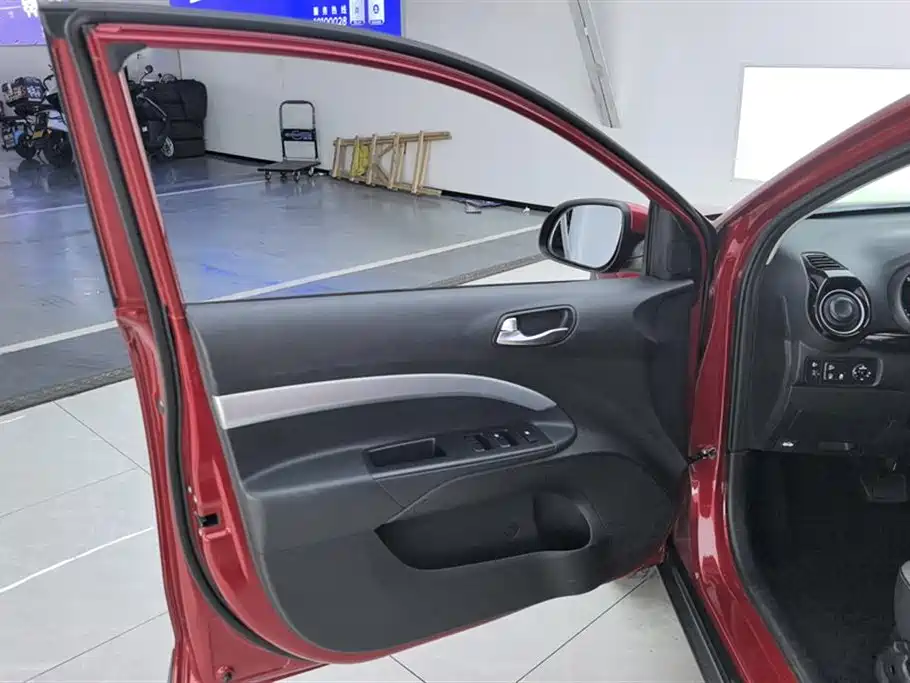 Stonic 1.4 L Auto Fun Enjoyment