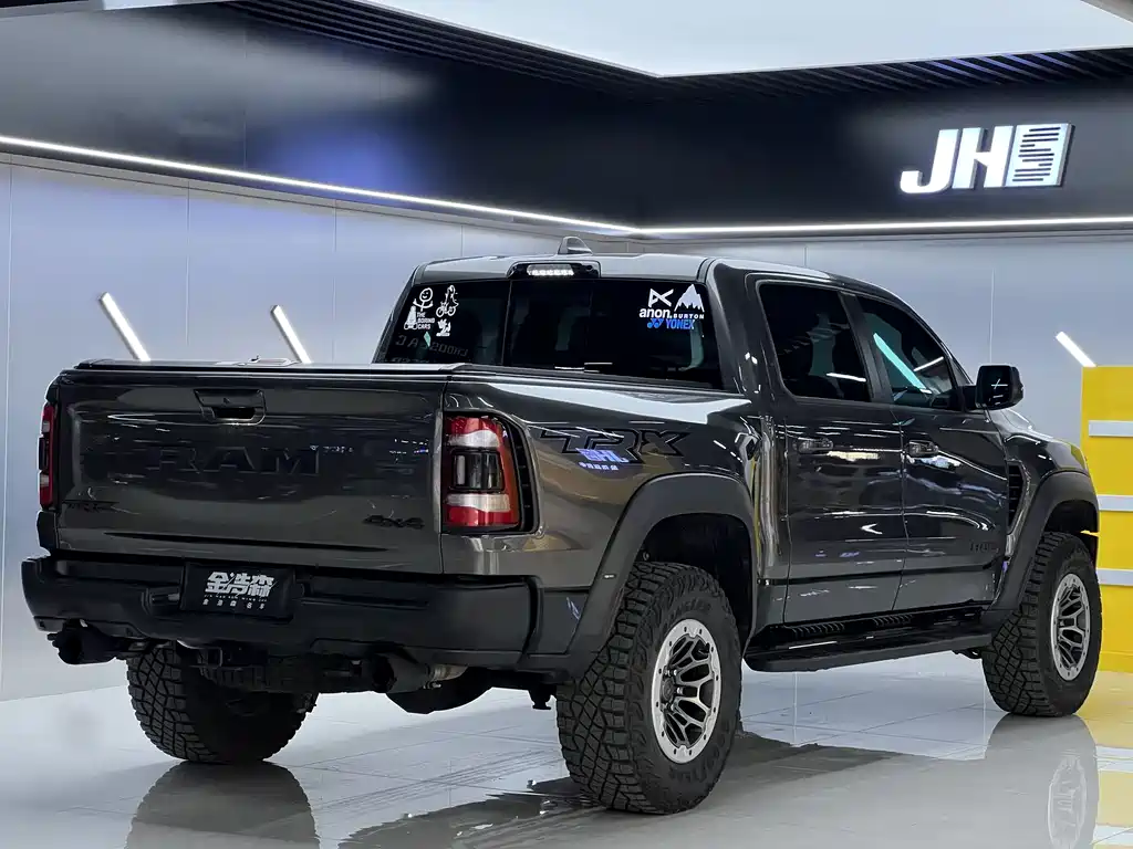 RAM Trucks 6.2 T US Spec