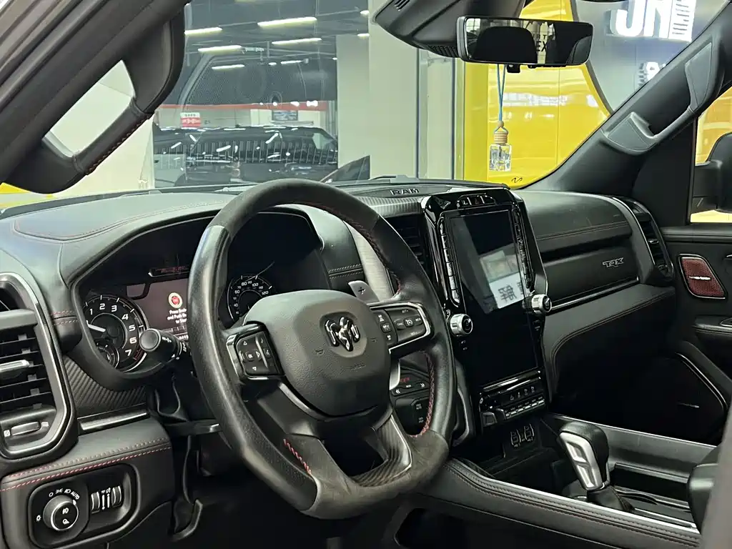 RAM Trucks 6.2 T US Spec