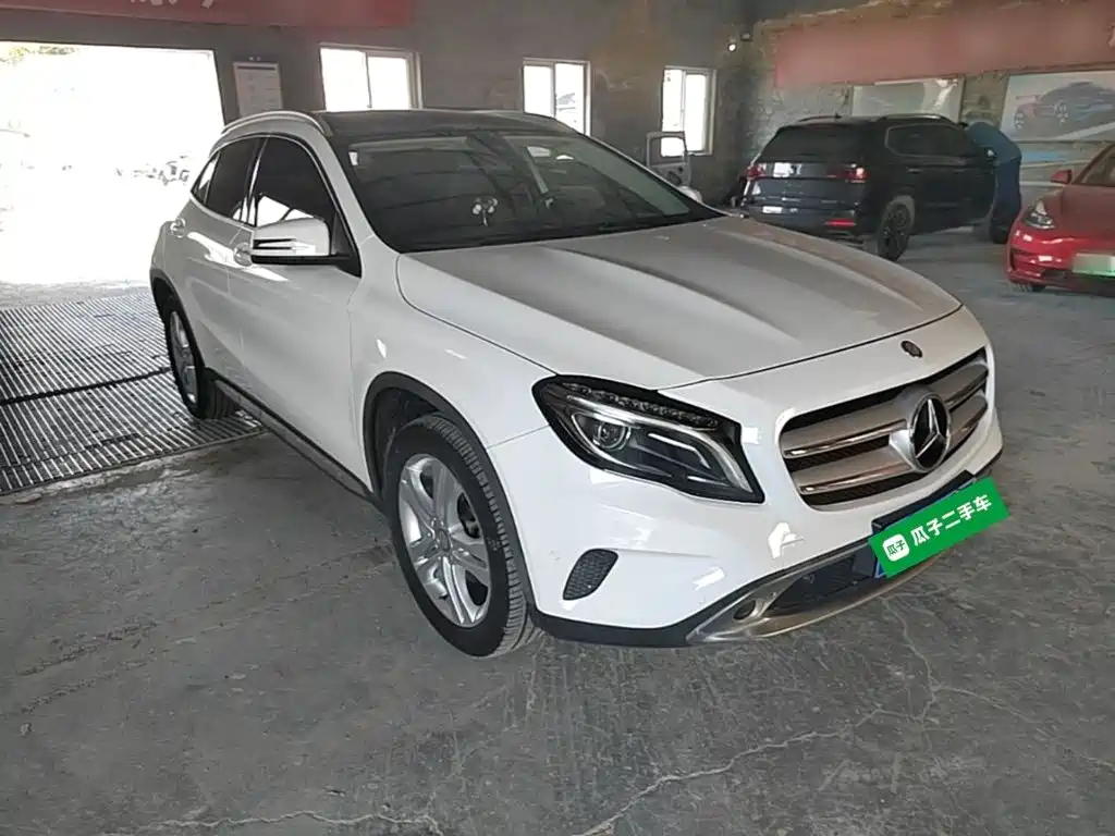 Mercedes-Benz GLA GLA 200 Dynamic