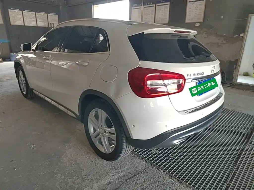 Mercedes-Benz GLA GLA 200 Dynamic