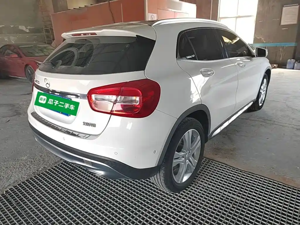 Mercedes-Benz GLA GLA 200 Dynamic