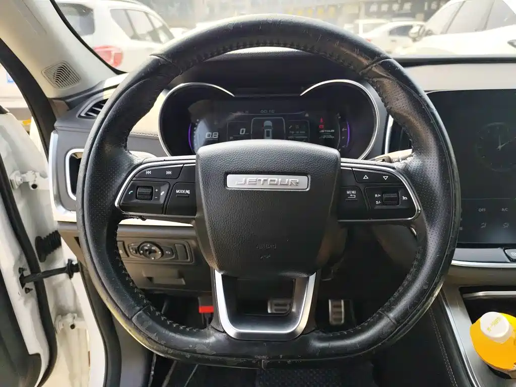 Jetour X70 1.5 T DCT Joy Travel 5-seat