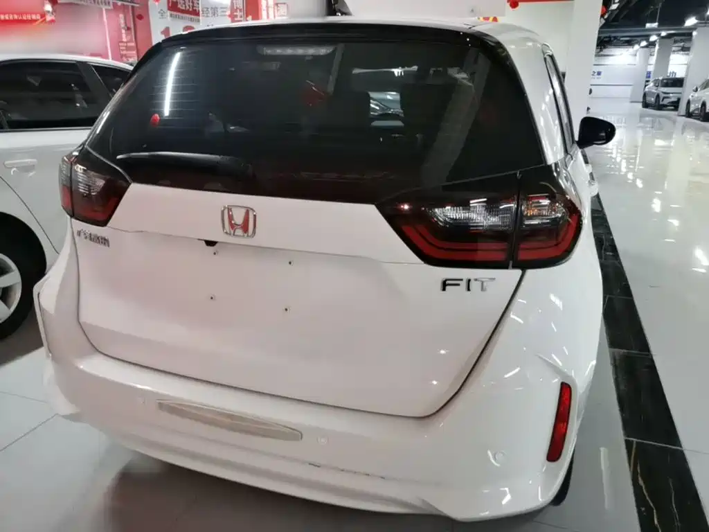 Fit 1.5 L CVT Trend Sport Pro