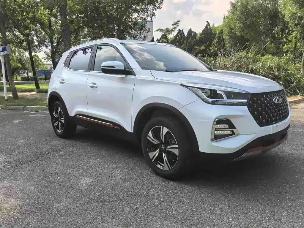 Tiggo 5 x Super Hero 1.5 L CVT Fashion