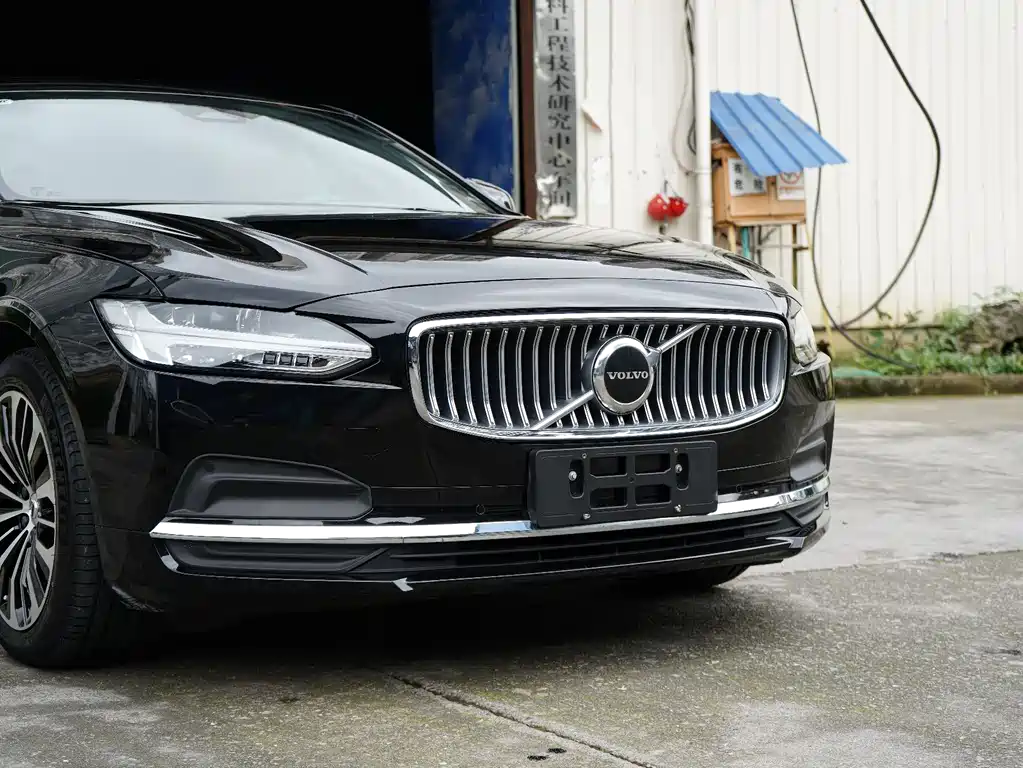 Volvo S90 B5 Smart Ease Luxury