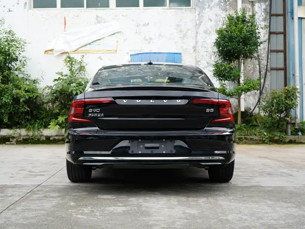 Volvo S90 B5 Smart Ease Luxury