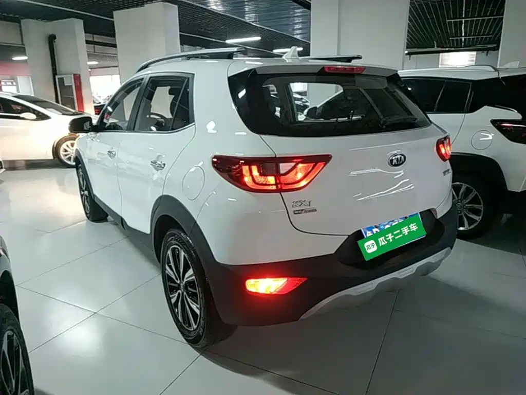 Stonic 1.4 L Auto Sport CN-VI