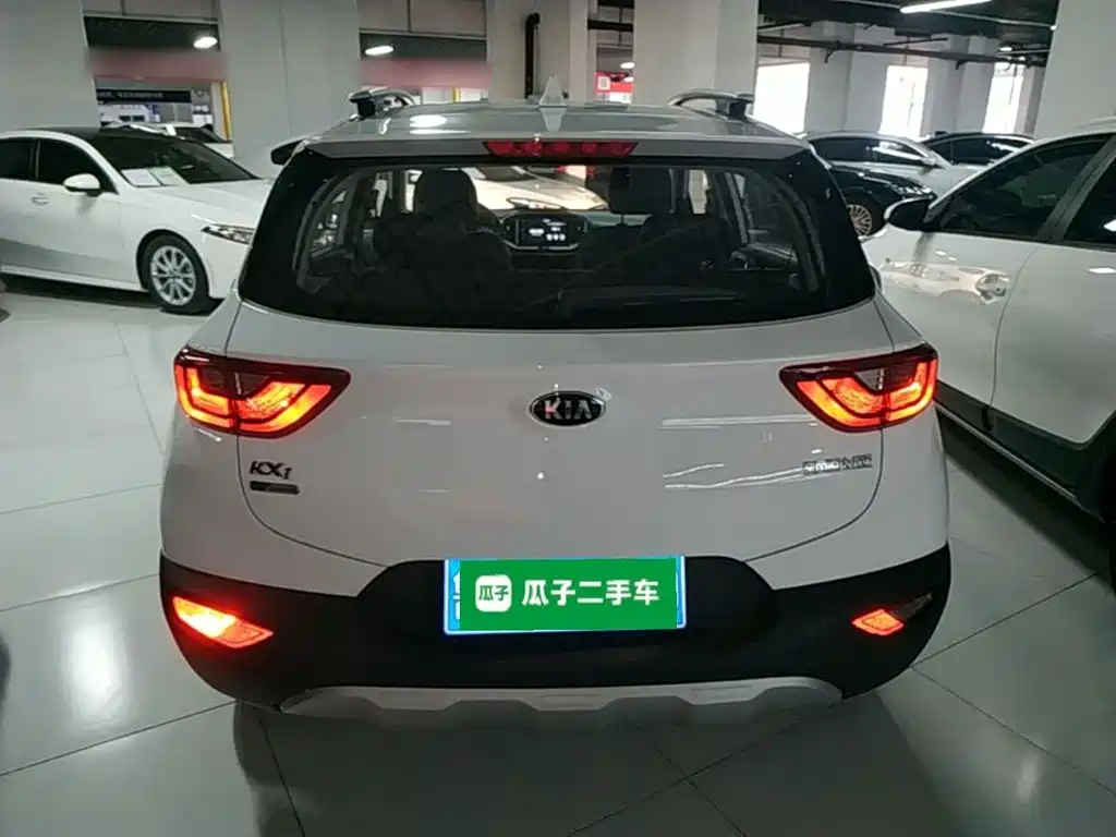 Stonic 1.4 L Auto Sport CN-VI