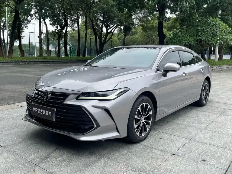 Toyota Avalon 2.0 L Luxury