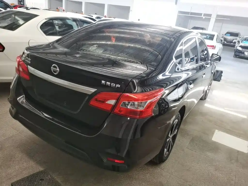 Sylphy Classic 1.6 XE CVT Comfort