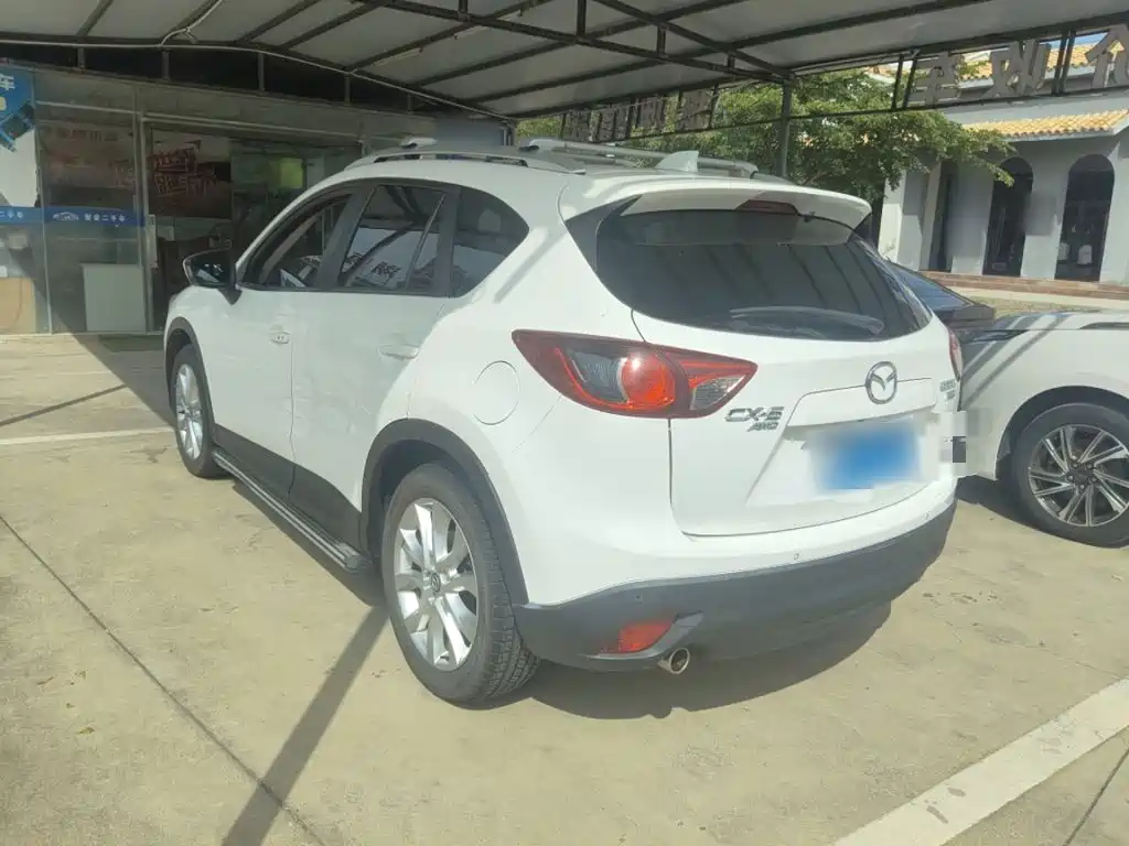 Mazda CX-5 2.5 L Auto 4 WD Luxury