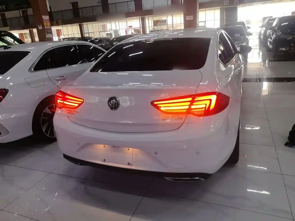 Regal 552 T Elite