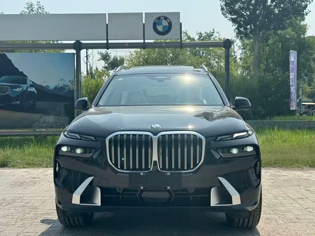 BMW X7 xDrive40 i Leading Luxury Package
