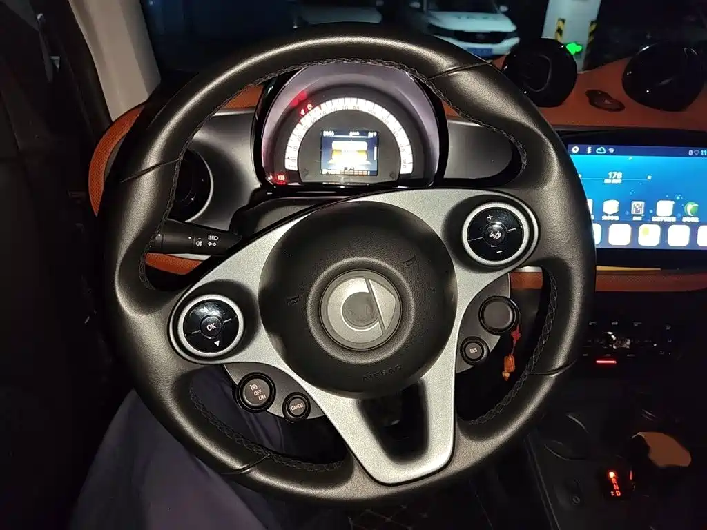 smart fortwo 1.0 L 52 kW Hardtop Passion