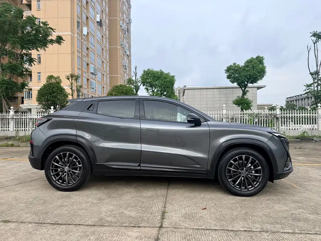 Changan UNI-T 1.5 T Premium