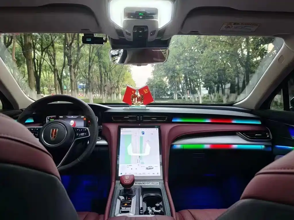 Hongqi H5 1.5 T DCT Connected Flagship Joy