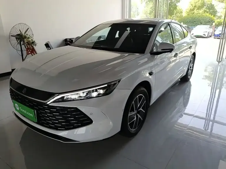 BYD Qin L DM-i 128 KM Leading