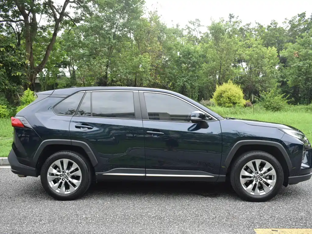 Wildlander 2.0 L CVT 2 WD Luxury