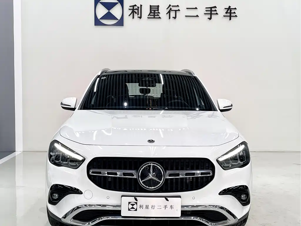 Mercedes-Benz GLA GLA 220