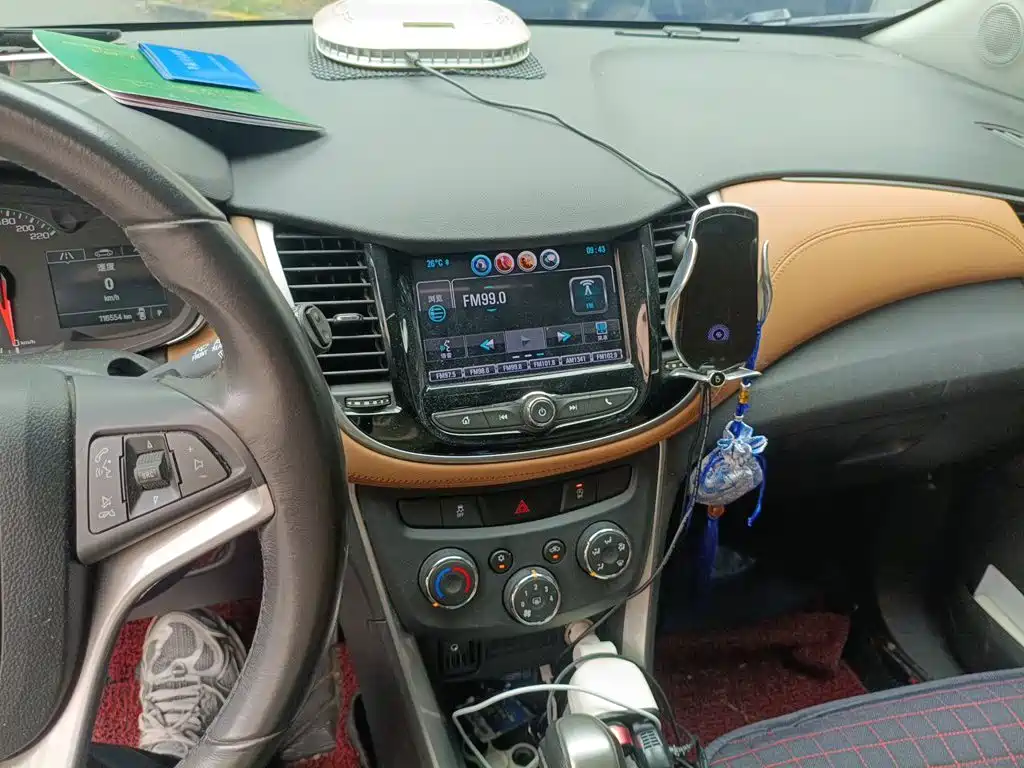 Tracker 1.4 T Auto 2 WD Luxury