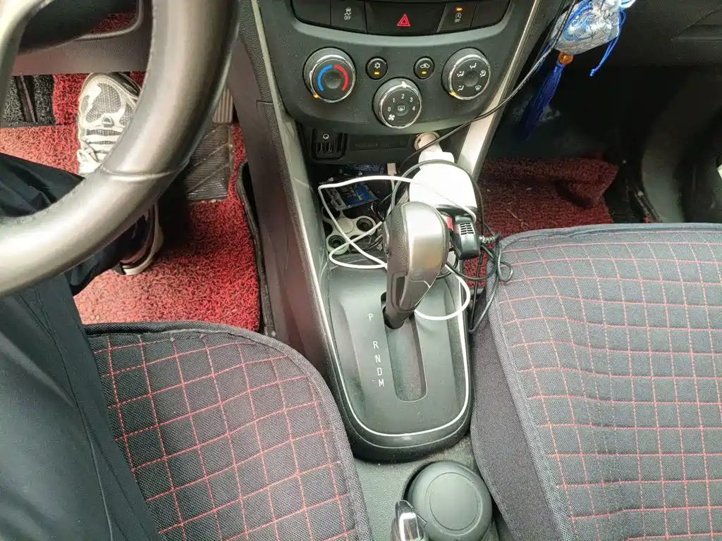 Tracker 1.4 T Auto 2 WD Luxury