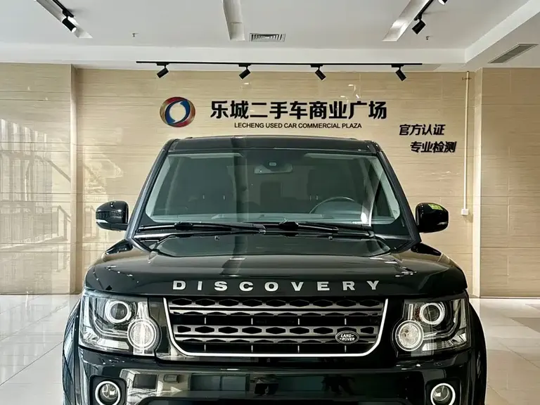 Land Rover Discovery 3.0 SC Black Shine Collector SE