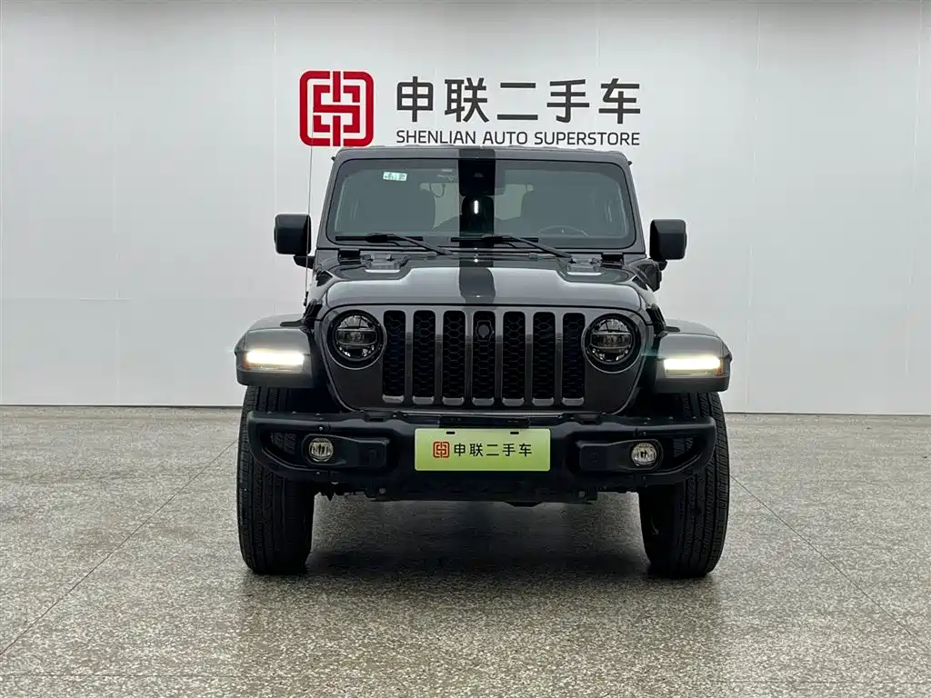 Wrangler NEV 4-door 2.0 T 4 xe Sahara