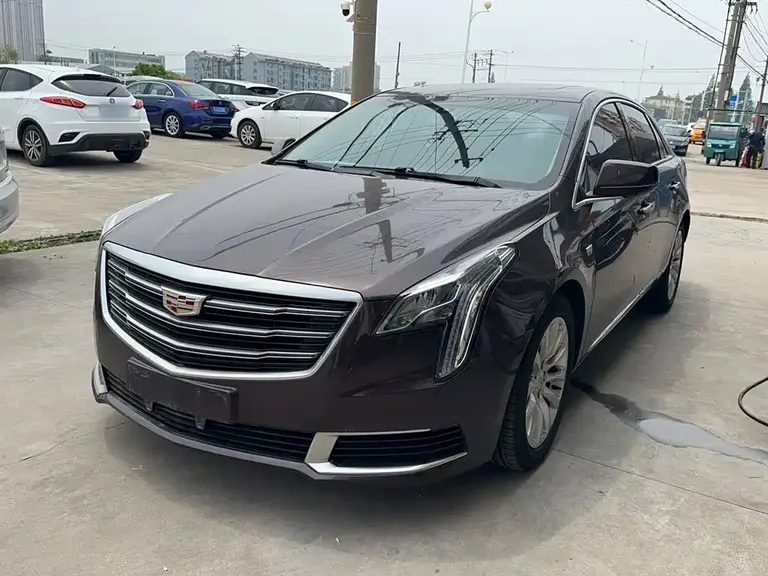 Cadillac XTS 28 T Tech