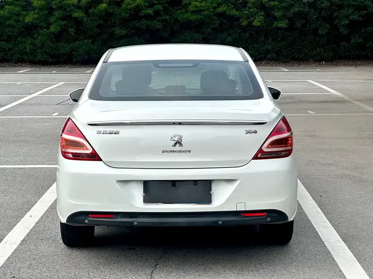 Peugeot 308 Pleasure Classic 1.6 L Auto Superior Style