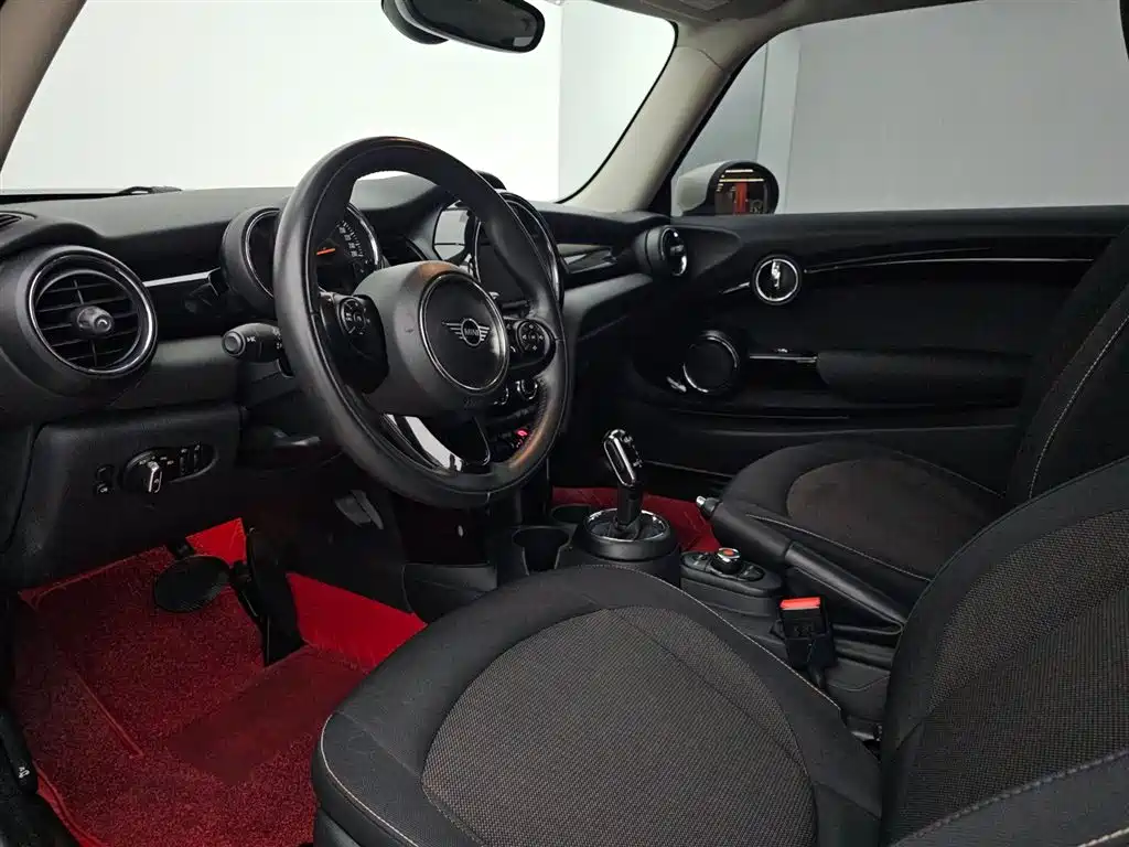 MINI 1.5 T ONE PLUS