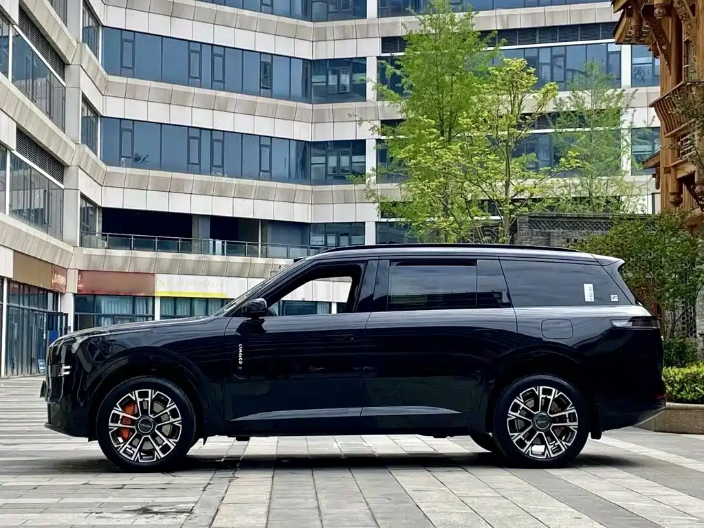 Lynk & Co 900 领克900 2025款 1.5 T Ultra 6座