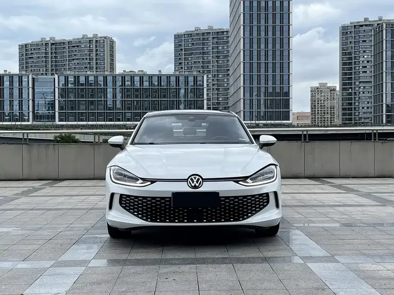 Volkswagen Lamando Lamando L 280 TSI DSG Spicy Cool