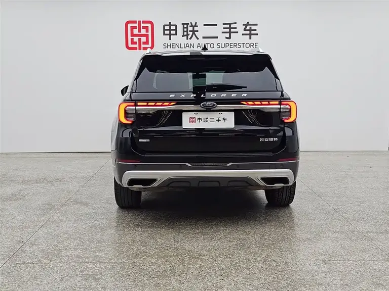 Ford Explorer EcoBoost 285 4 WD Style plus 6-seat